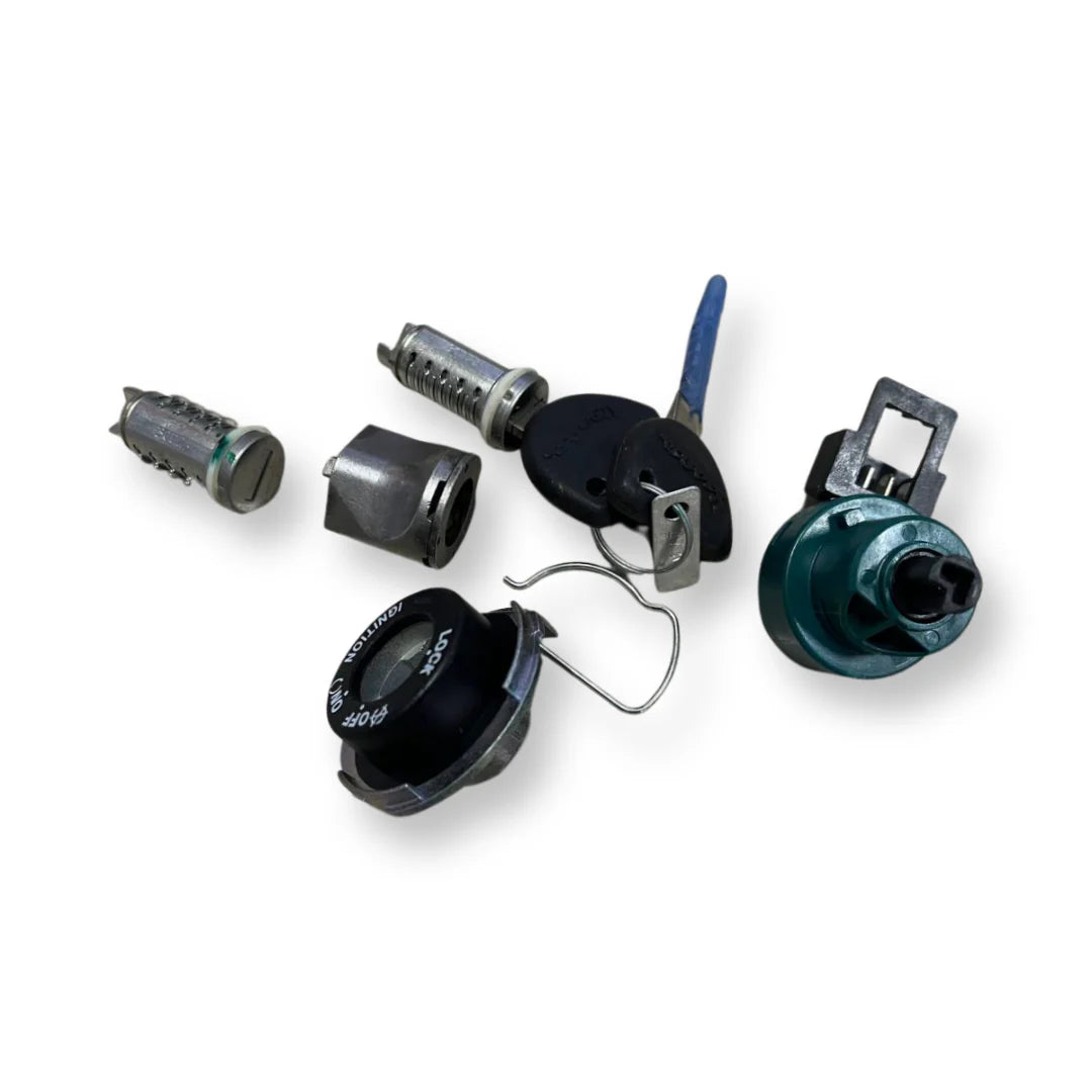 VESPA FULL LOCK SET "SET OF 6"