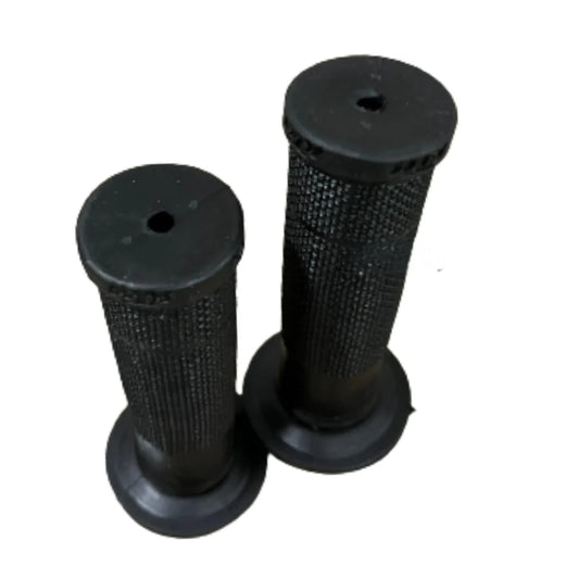 KTM Duke 200/250/390 Accelerator Throttle Grip Set – Black (BS3 & BS4)