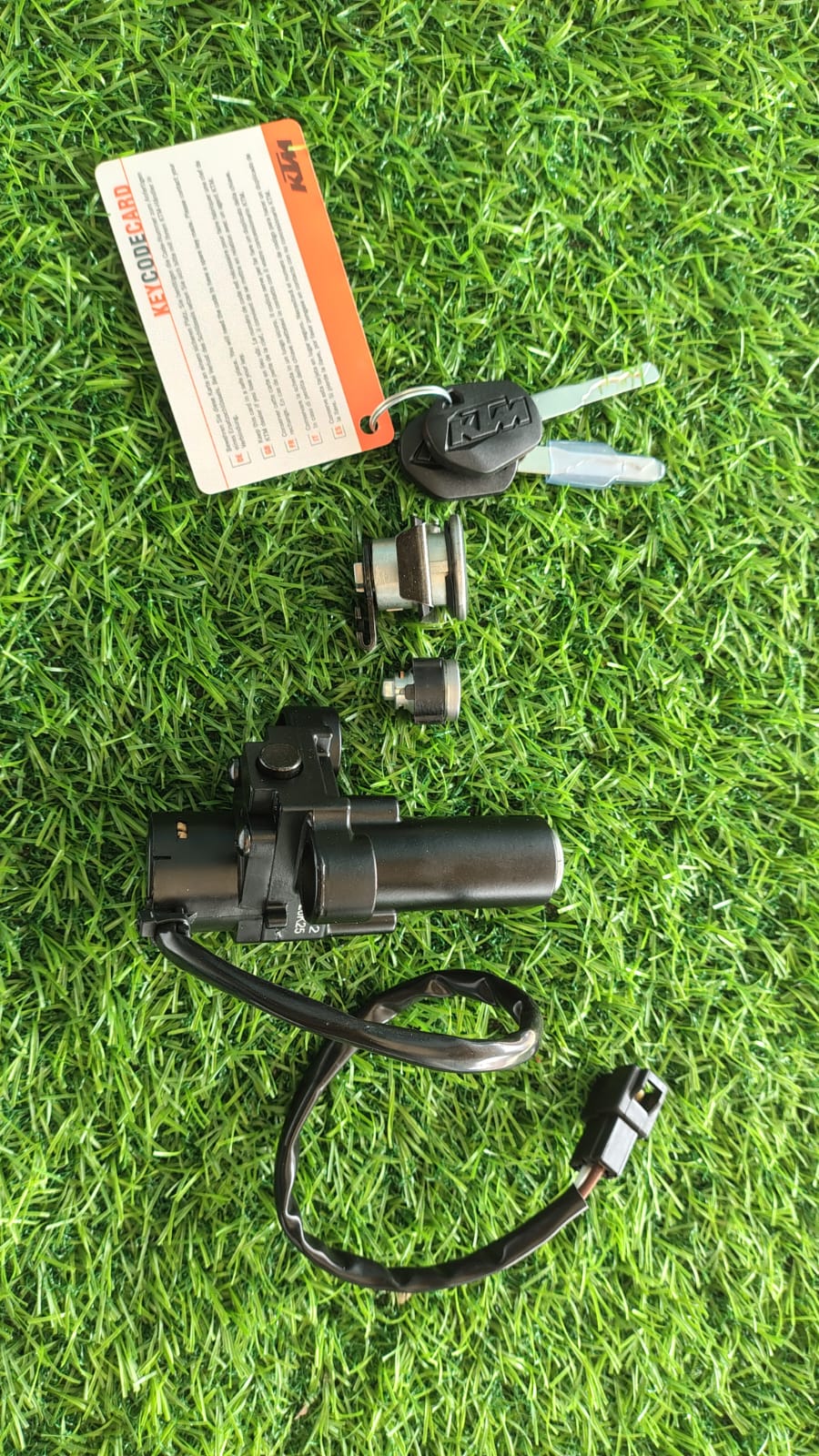 KTM DUKE Rc 200/390 Lock Set Three JY232607